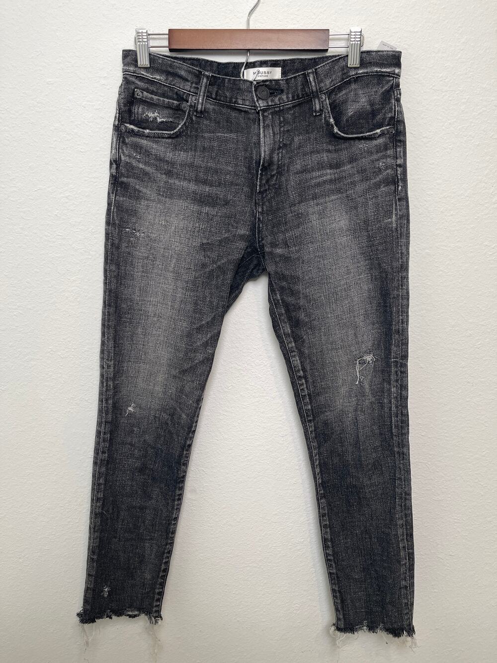 MOUSSY Vintage Jeans Womens 29 Black Distressed Skinny Made in Japan Raw Hem